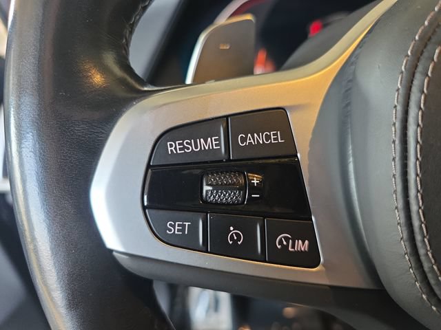 Used 2022 BMW X7 xDrive40i w/ M Sport Package AWD/4WD image 19