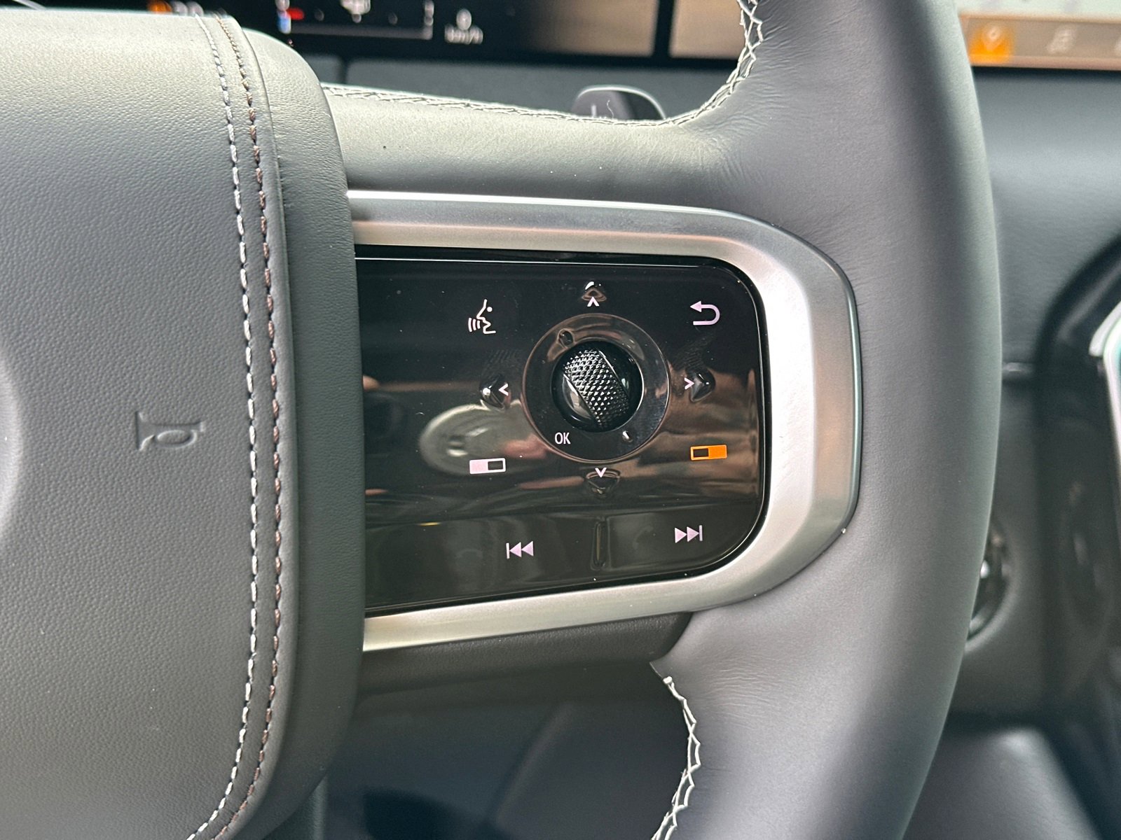 New 2026 Nissan Armada Platinum Reserve image 29