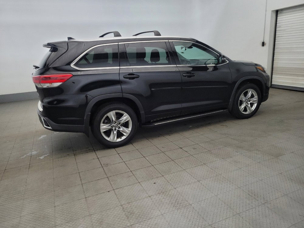 Used 2019 Toyota Highlander Limited w/ Protection Package #3 image 10