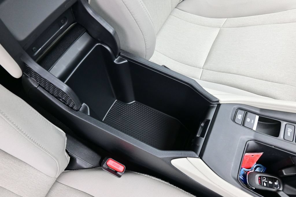 Used 2024 Honda Accord LX image 32