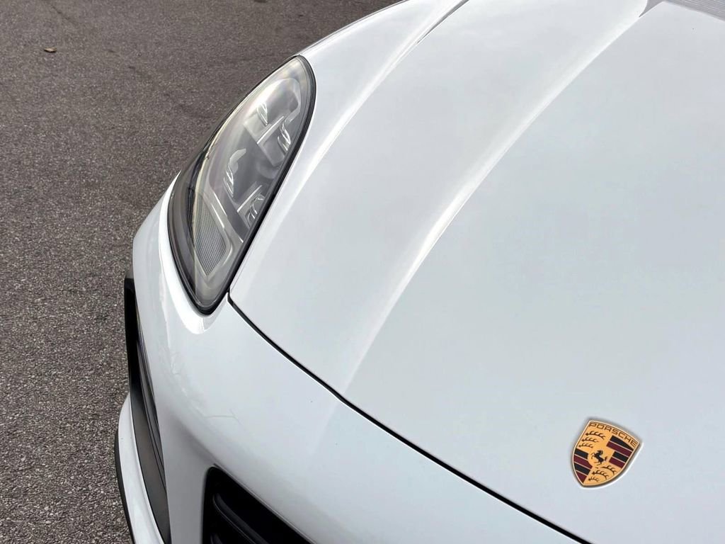 Used 2023 Porsche Cayenne GTS image 15