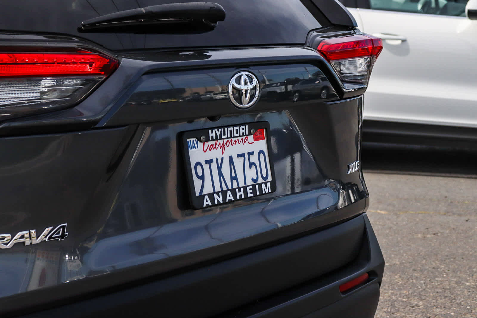 Used 2023 Toyota RAV4 XLE image 10
