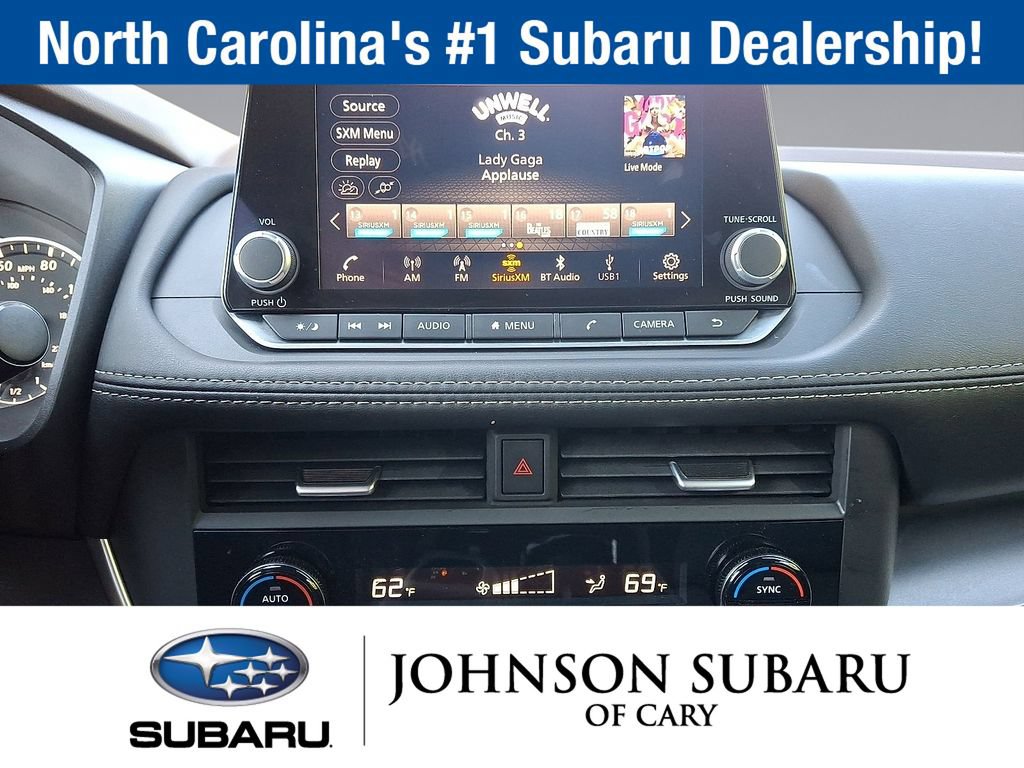 Used 2023 Nissan Rogue SV FWD image 16