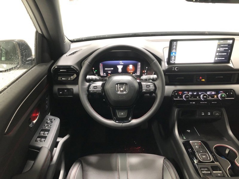 New 2026 Honda Pilot Black Edition image 33