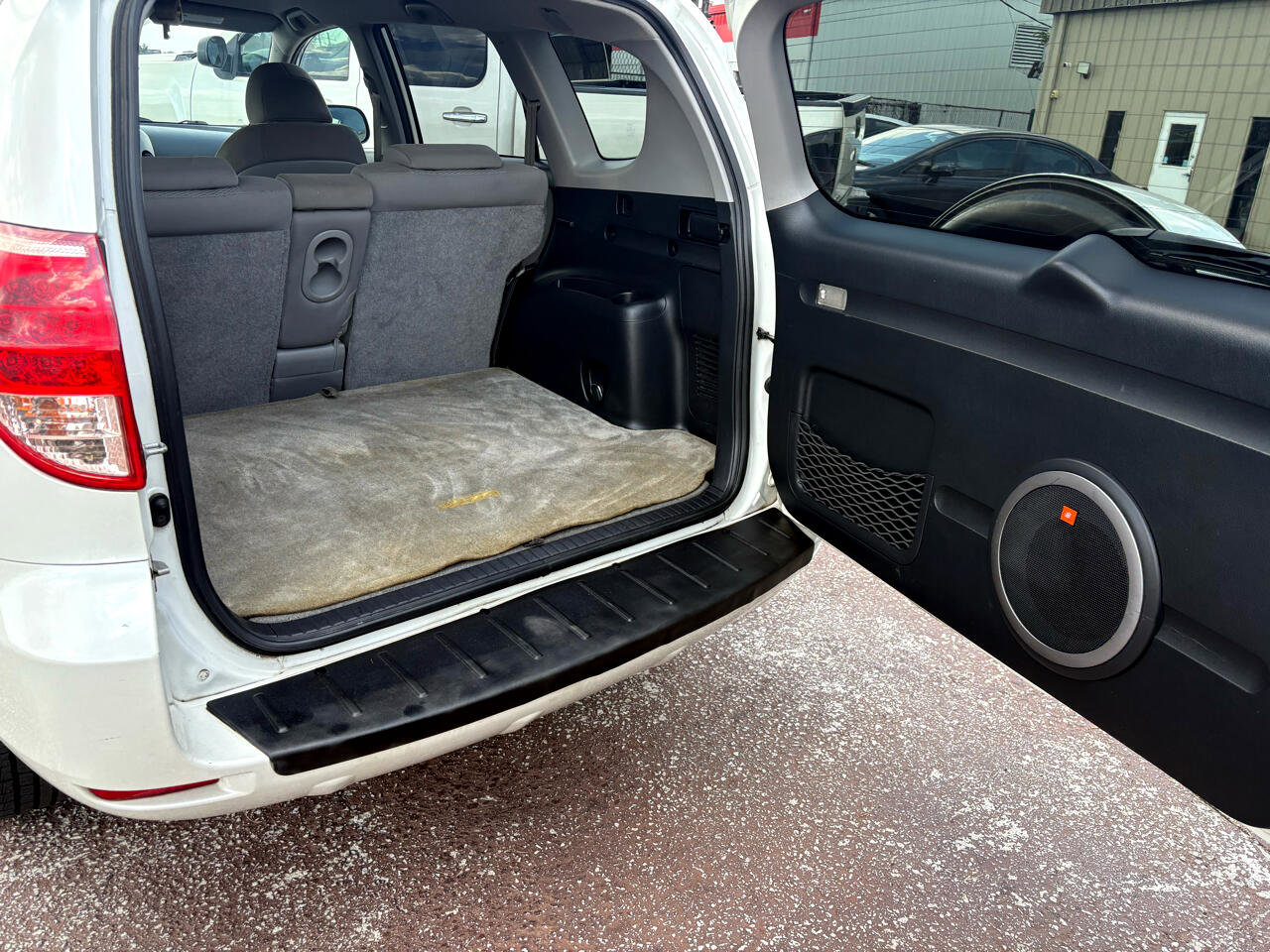 Used 2007 Toyota RAV4 Limited image 11