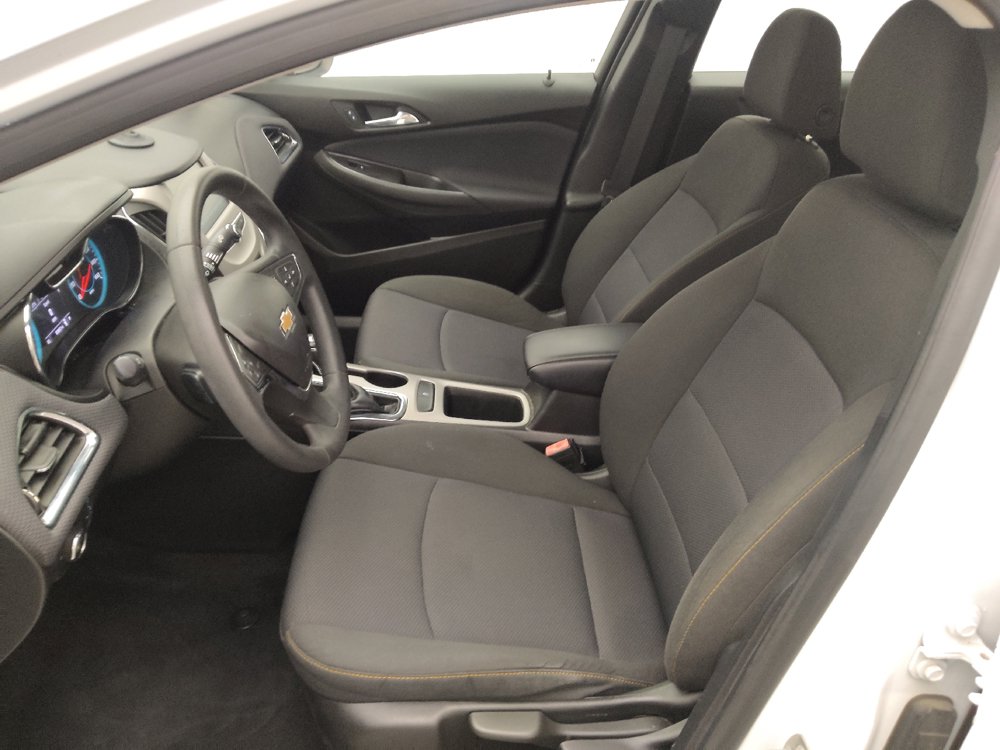 Used 2018 Chevrolet Cruze LS w/ LS Fleet Convenience Package FWD image 17