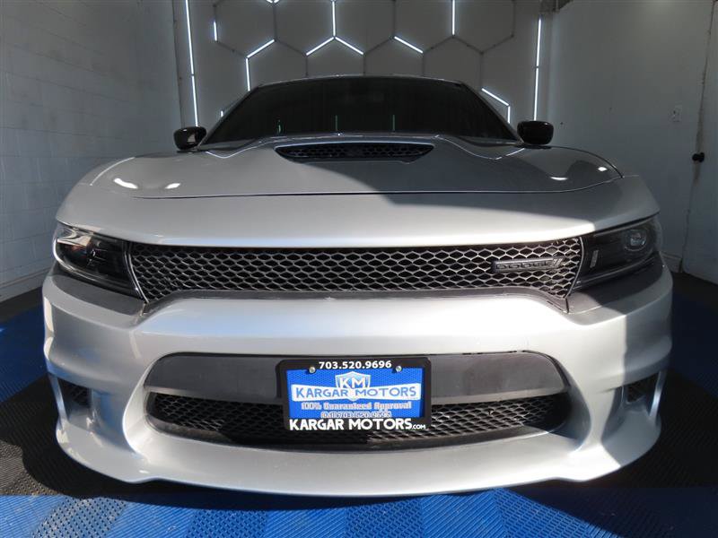 Used 2023 Dodge Charger R/T w/ Blacktop Package RWD image 2