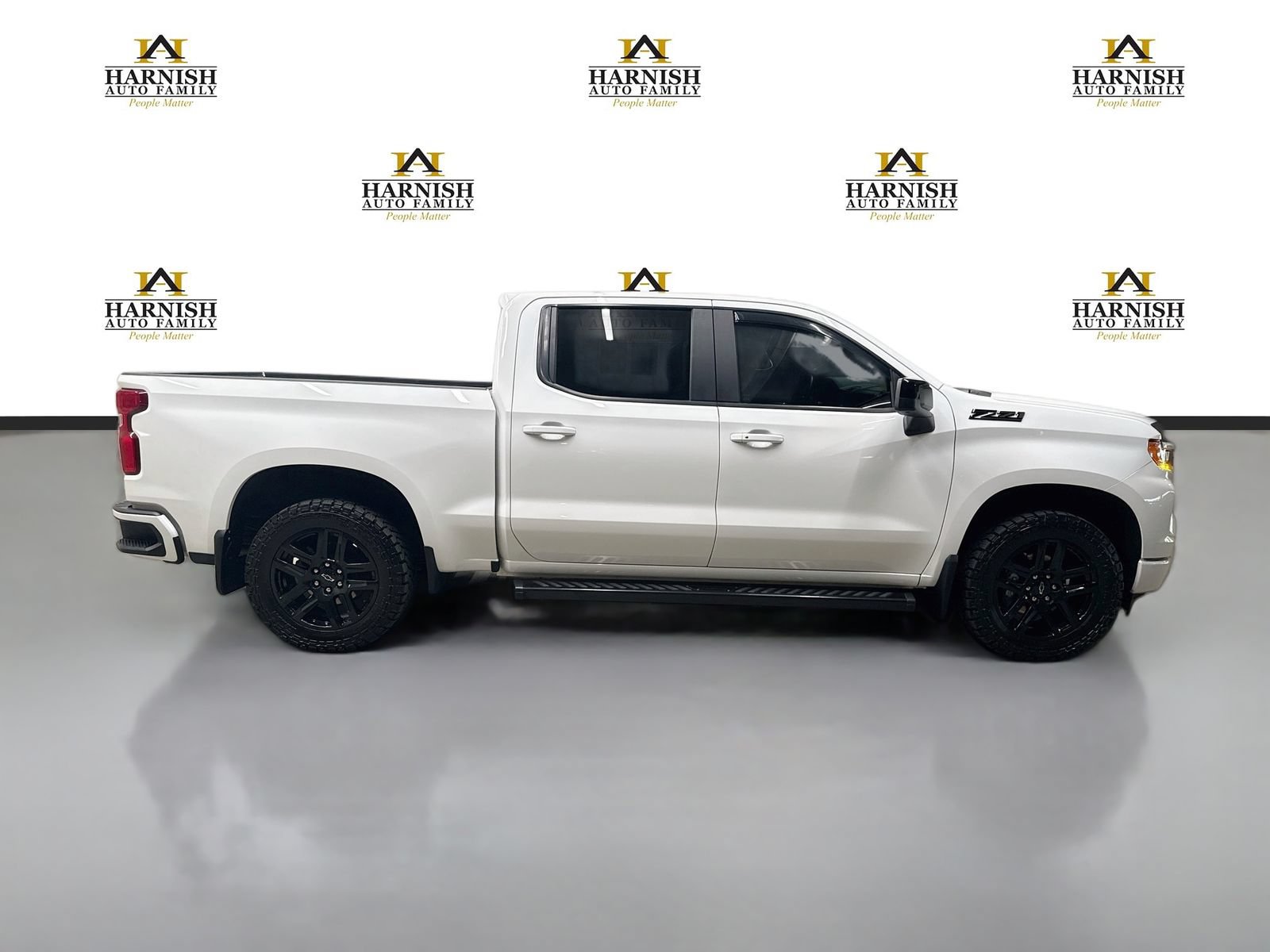 Used 2024 Chevrolet Silverado 1500 RST w/ All Star Edition Plus AWD/4WD image 5