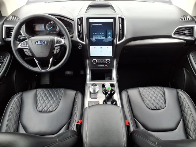 Certified 2024 Ford Edge Titanium AWD/4WD image 11