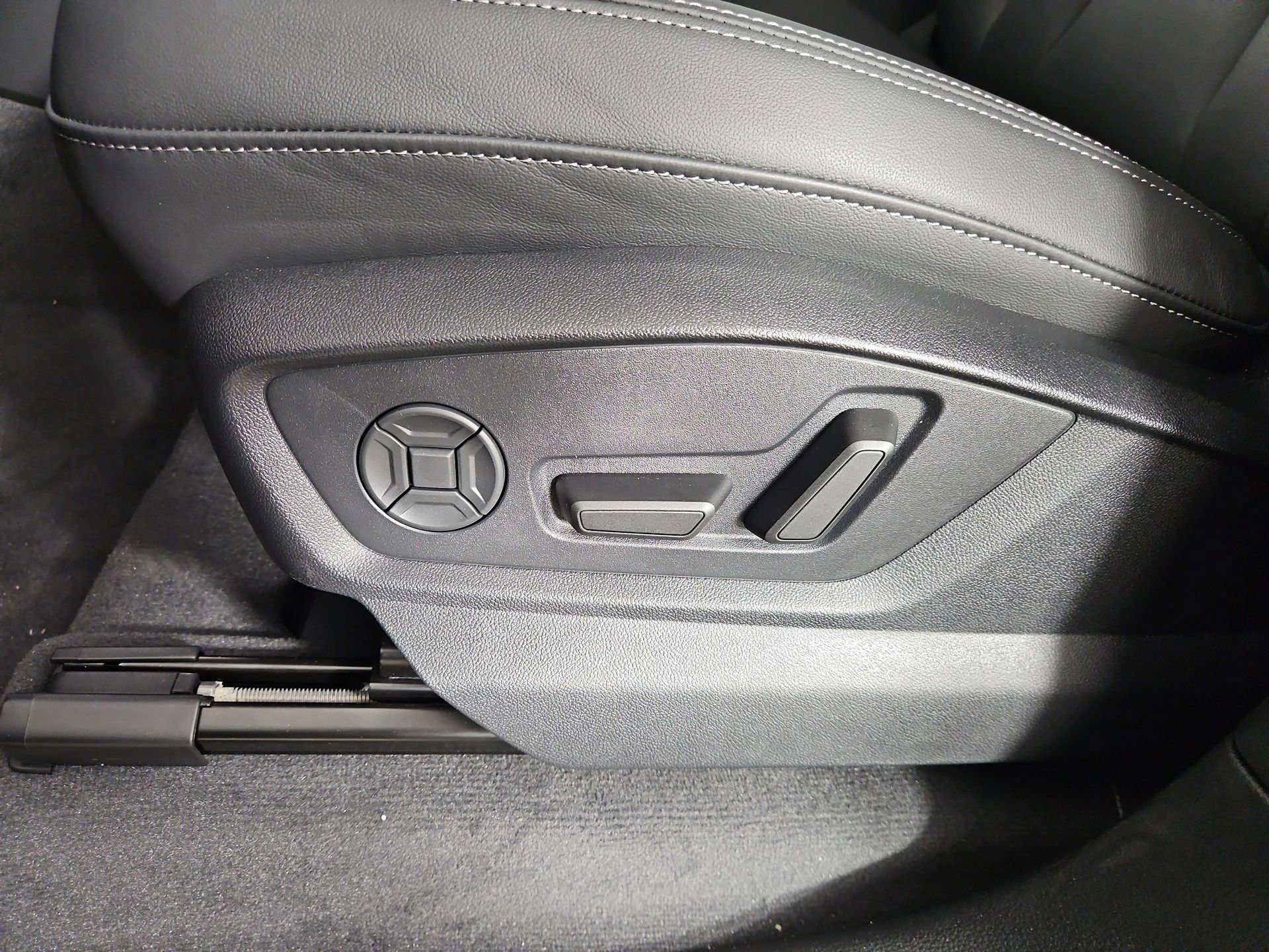 New 2026 Audi Q7 2.0T Premium image 17