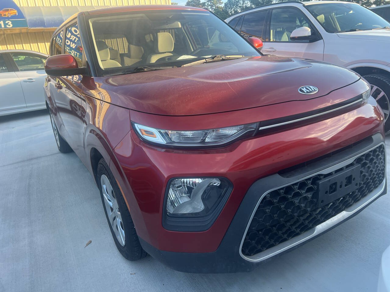 Used 2020 Kia Soul LX FWD image 3
