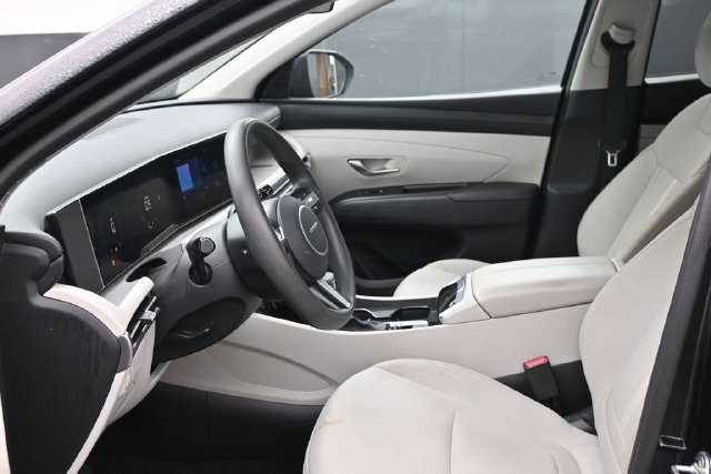 Used 2025 Hyundai Tucson SEL FWD image 17