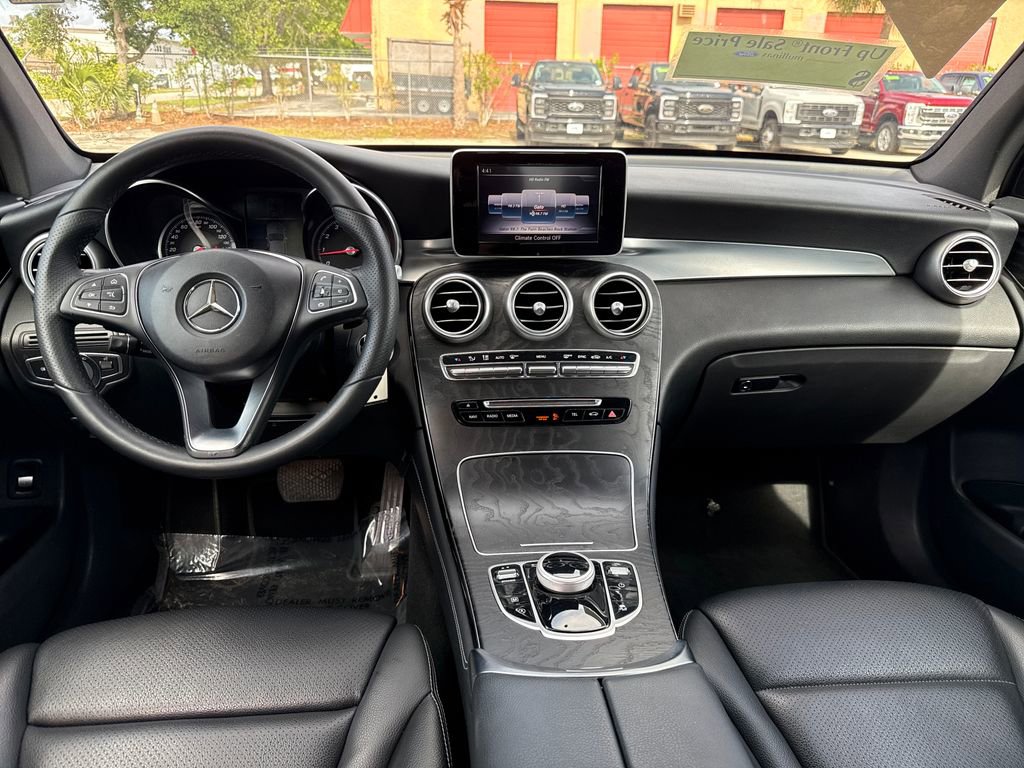Used 2018 Mercedes-Benz GLC 300 image 5