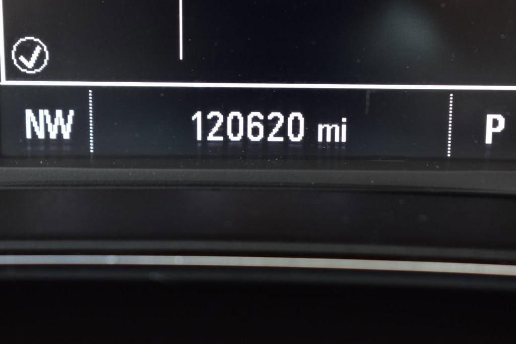 Used 2017 Chevrolet Cruze LS image 27