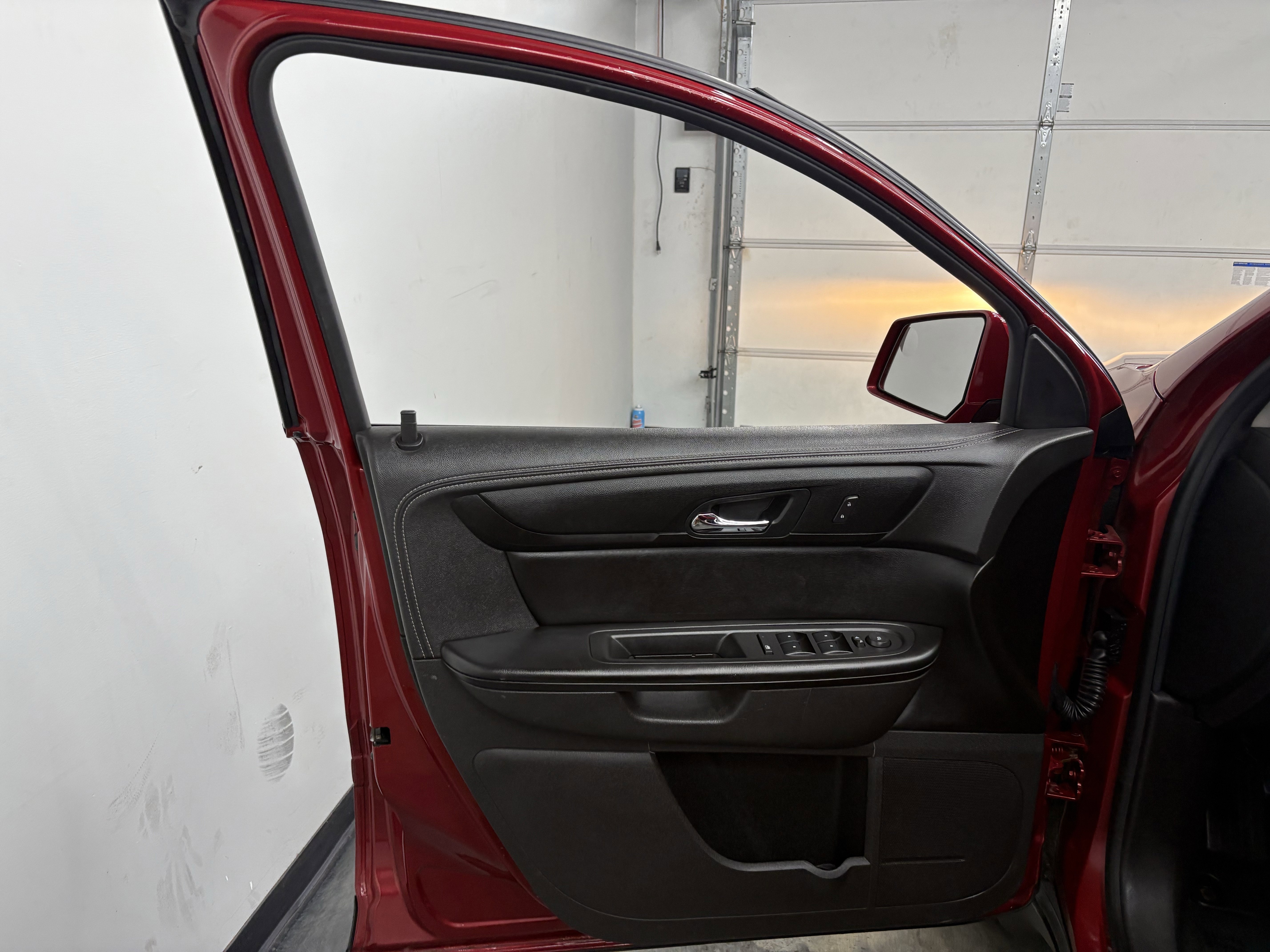 Used 2014 Chevrolet Traverse LT w/ All-Star Edition image 13