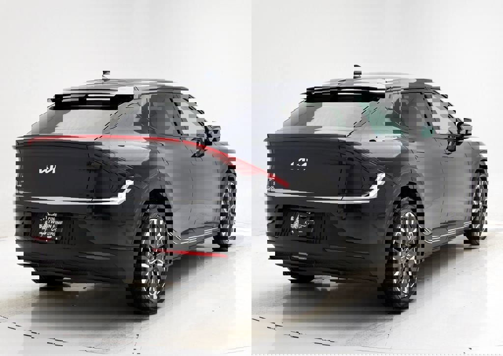 Used 2024 Kia EV6 Light image 9