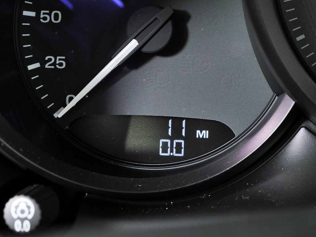 New 2026 Porsche Macan S image 9