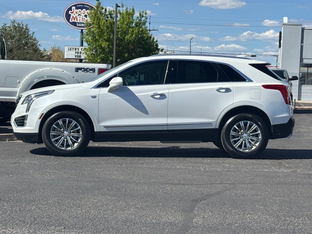 Used 2017 Cadillac XT5 Luxury w/ Driver Awareness Package FWD image 47