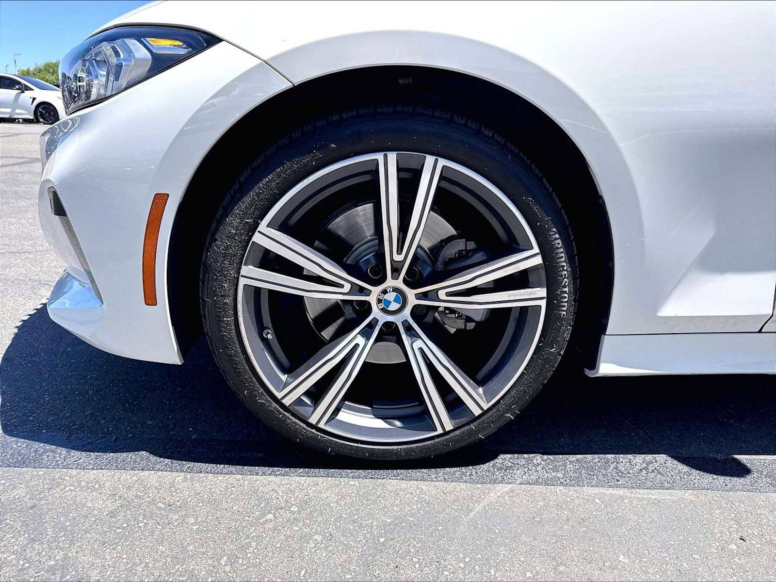 Used 2023 BMW 330i Sedan w/ Premium Package RWD image 12