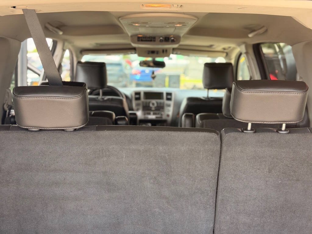 Used 2009 Nissan Armada LE w/ Technology Pkg RWD image 14