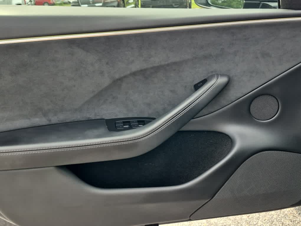 Used 2025 Tesla Model 3 Performance AWD/4WD image 12