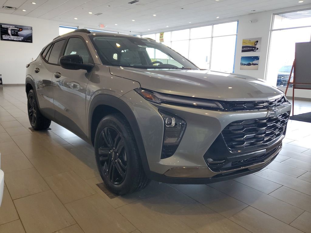 New 2026 Chevrolet Trax ACTIV w/ Sunroof Package image 2