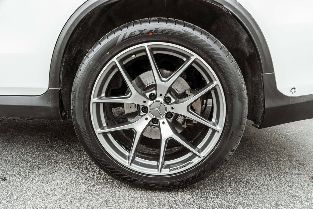 Used 2022 Mercedes-Benz GLC 43 AMG 4MATIC image 37