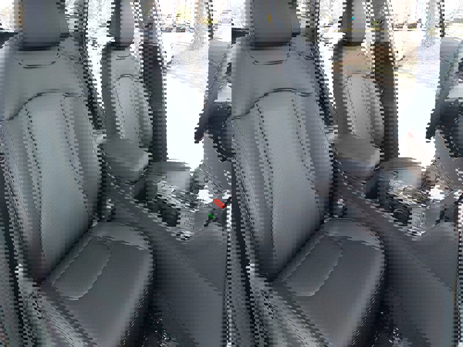 New 2026 Kia Sportage EX image 9