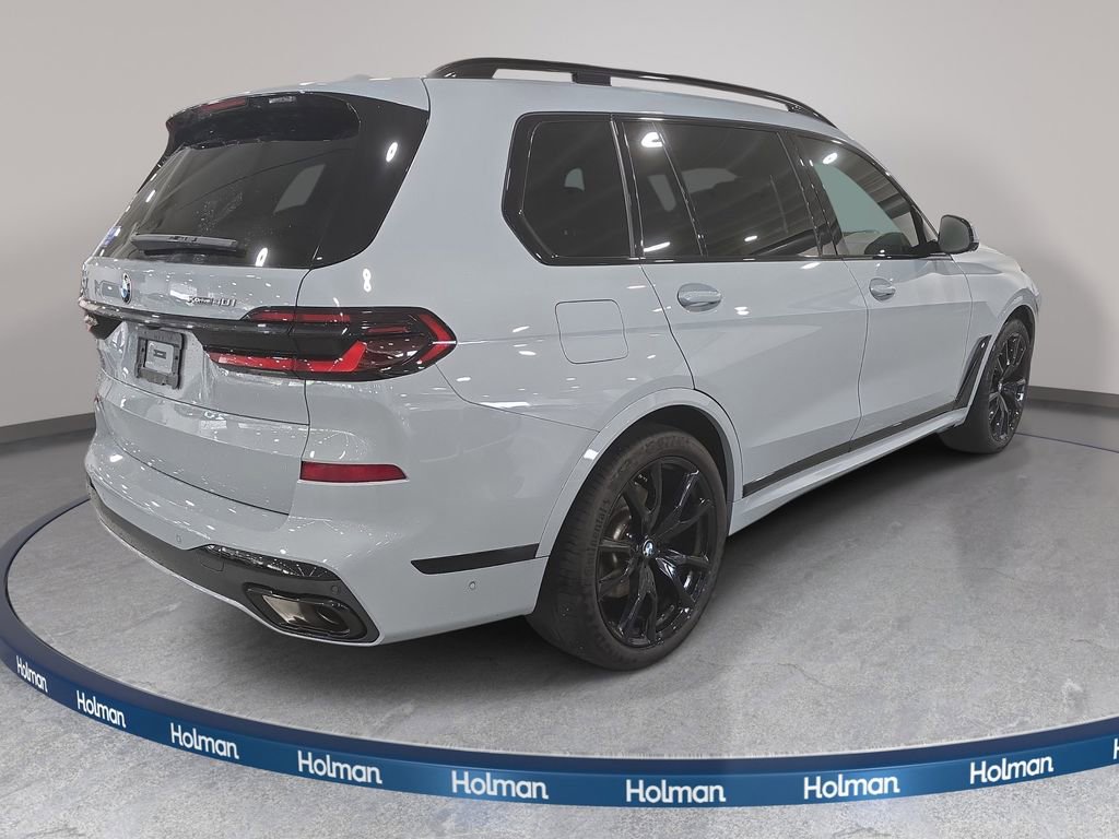 Certified 2024 BMW X7 xDrive40i w/ M Sport Package AWD/4WD image 5