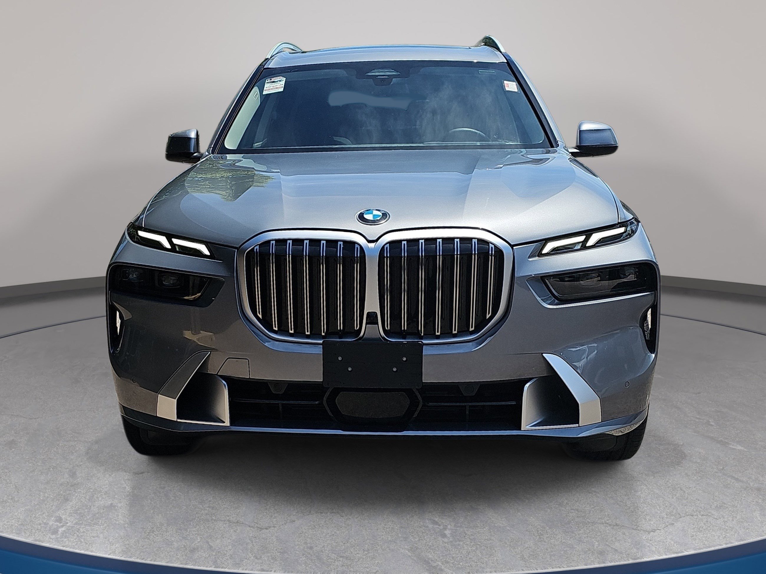 Certified 2025 BMW X7 xDrive40i w/ Premium Package AWD/4WD image 2