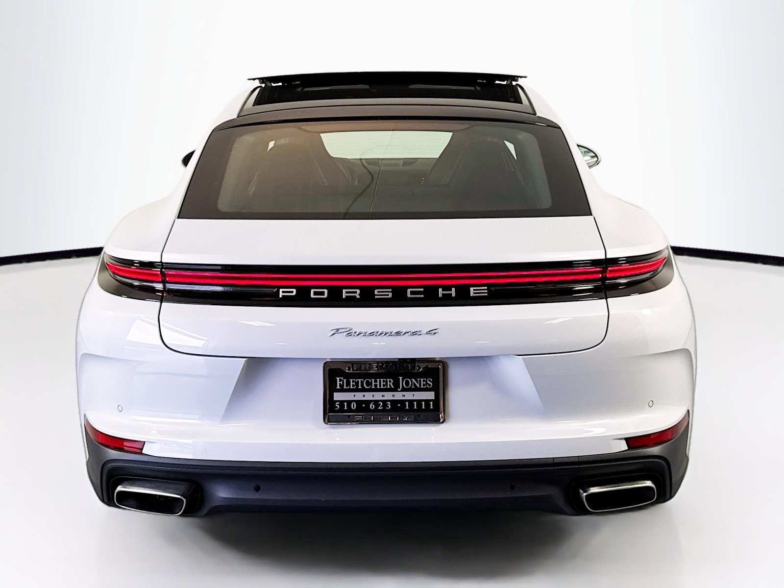 New 2025 Porsche Panamera 4 image 10