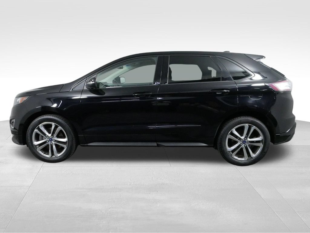 Used 2018 Ford Edge Sport w/ Equipment Group 401A AWD/4WD image 6