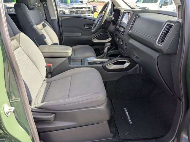 Used 2022 Nissan Frontier SV image 36