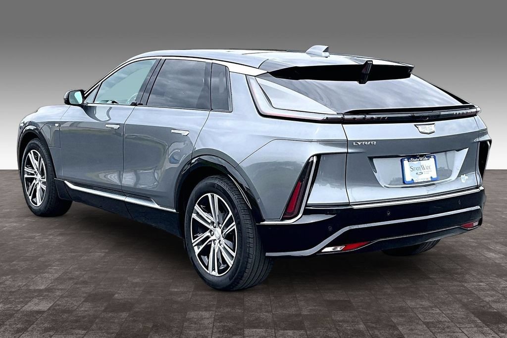 Used 2023 Cadillac Lyriq 2WD image 25