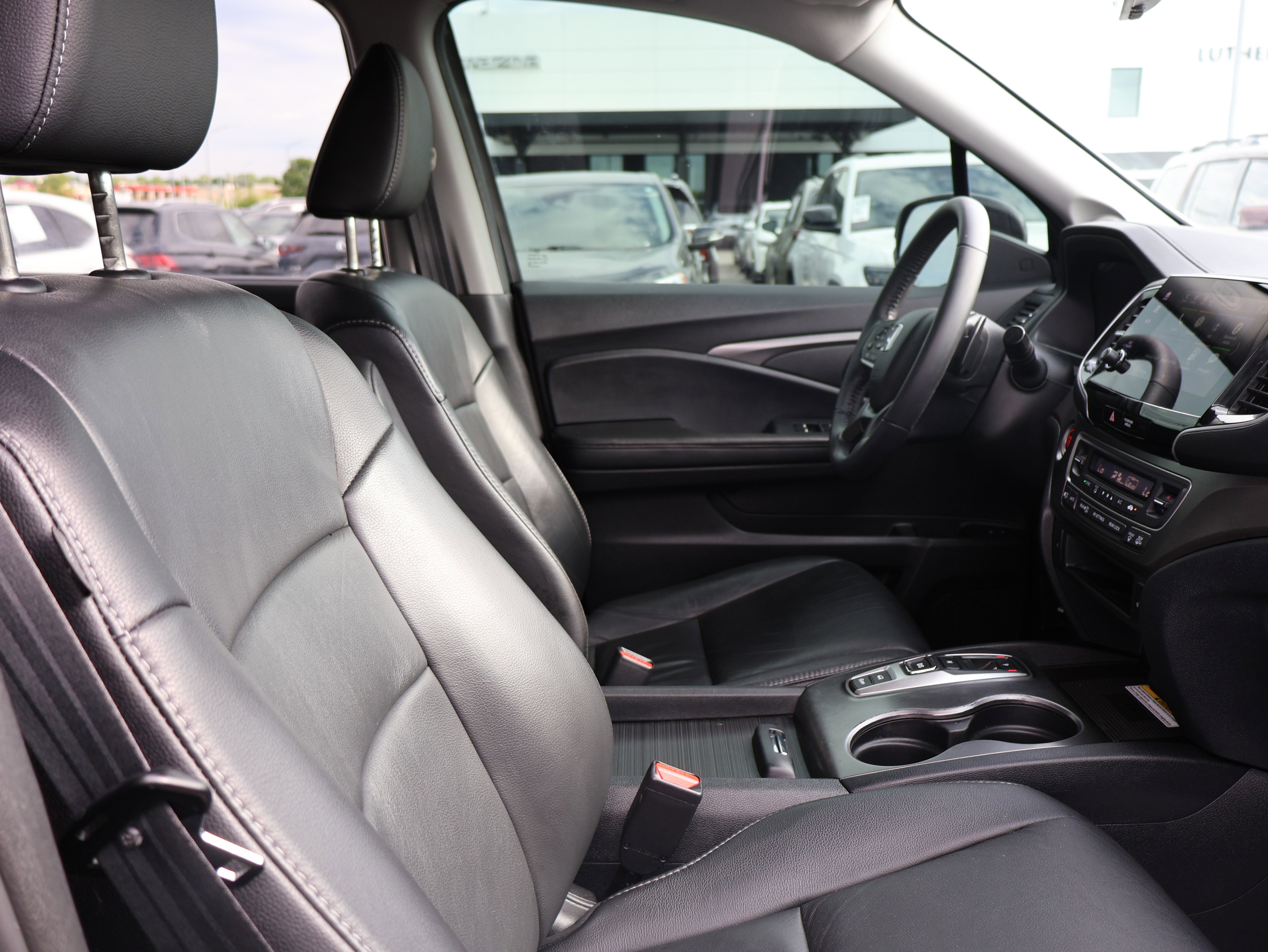 Used 2022 Honda Pilot Special Edition image 8