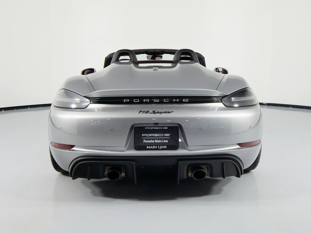 Certified 2023 Porsche 718 Boxster Spyder RWD image 9