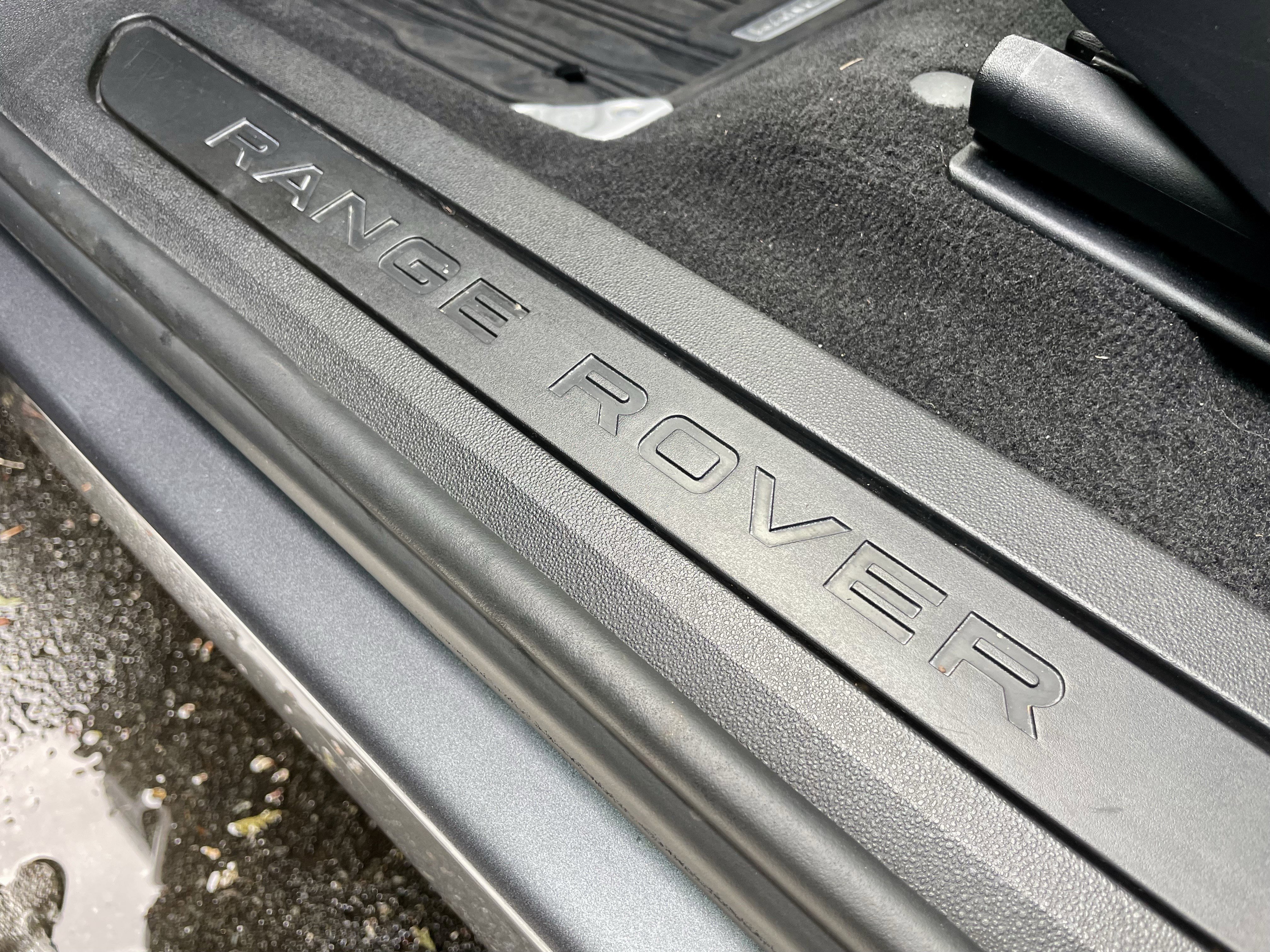 Certified 2024 Land Rover Range Rover Evoque S image 38