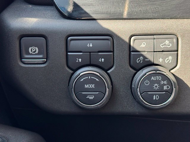 Certified 2025 Chevrolet Silverado 3500 LT w/ Trail Boss Package AWD/4WD image 31