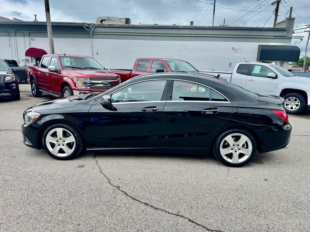Used 2015 Mercedes-Benz CLA 250 4MATIC image 7