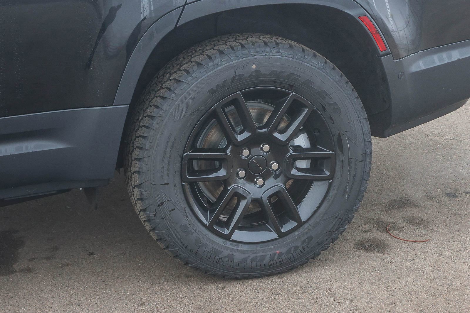 New 2026 Land Rover Defender 130 S image 10