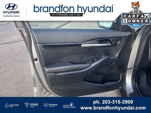 Used 2024 Kia Seltos LX AWD/4WD image 11