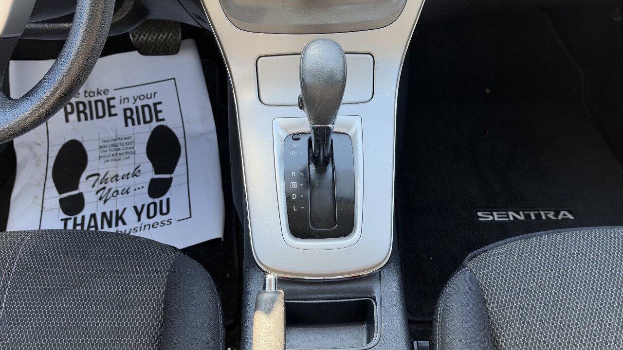 Used 2014 Nissan Sentra S FWD image 12