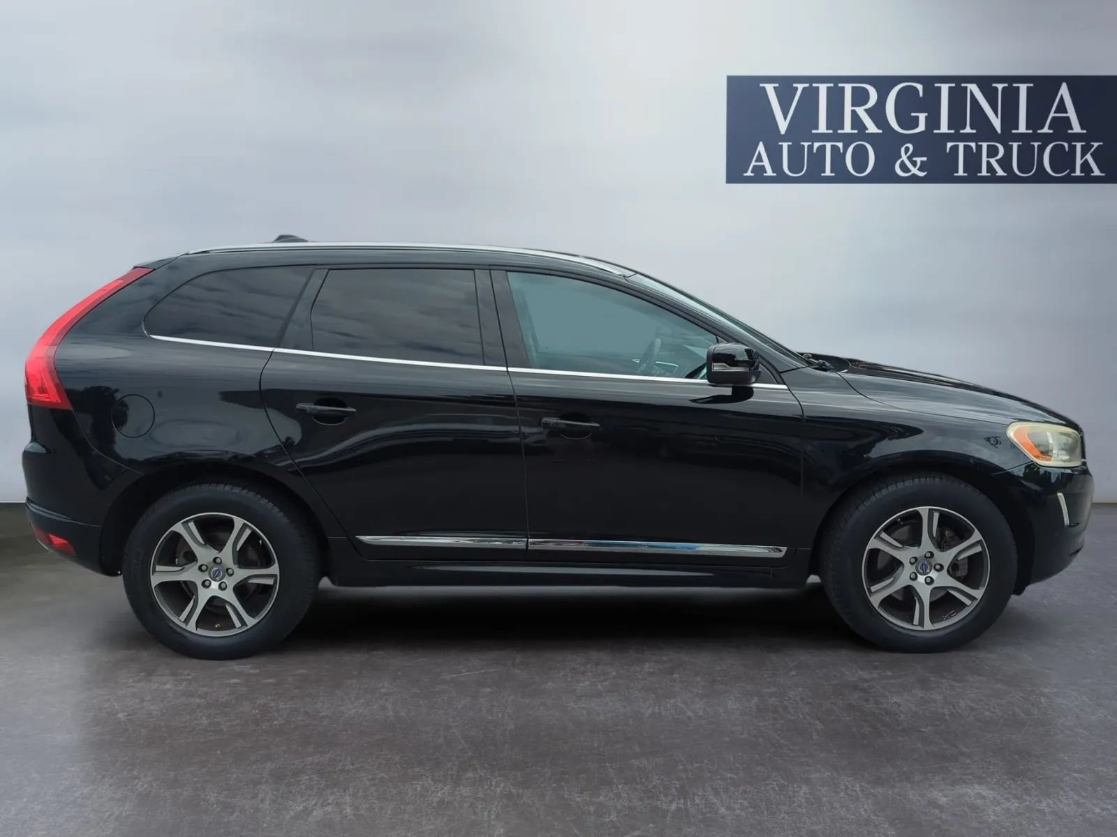 Used 2014 Volvo XC60 T6 AWD/4WD image 6