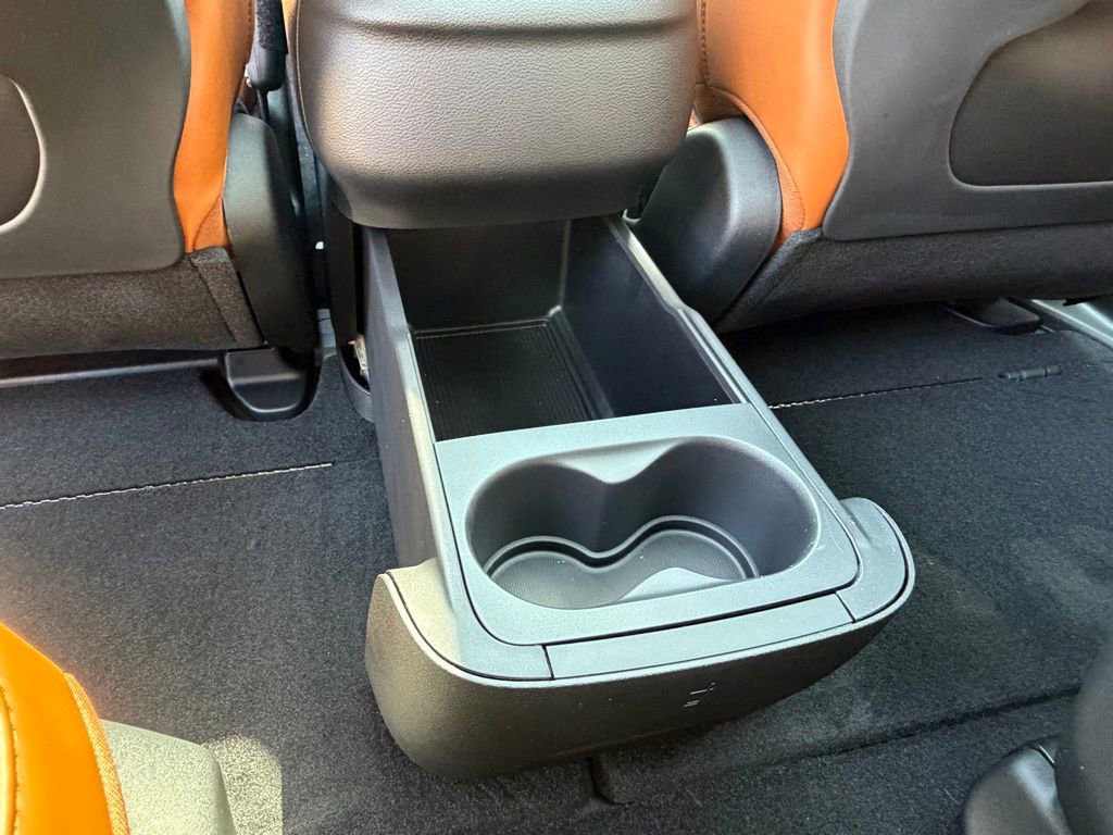 New 2026 Chrysler Pacifica Pinnacle FWD image 29