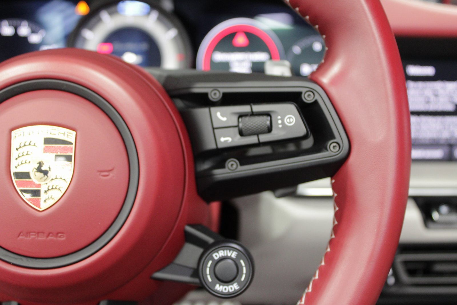 Certified 2023 Porsche 911 Turbo S w/ 911 Turbo Sportdesign Package image 26