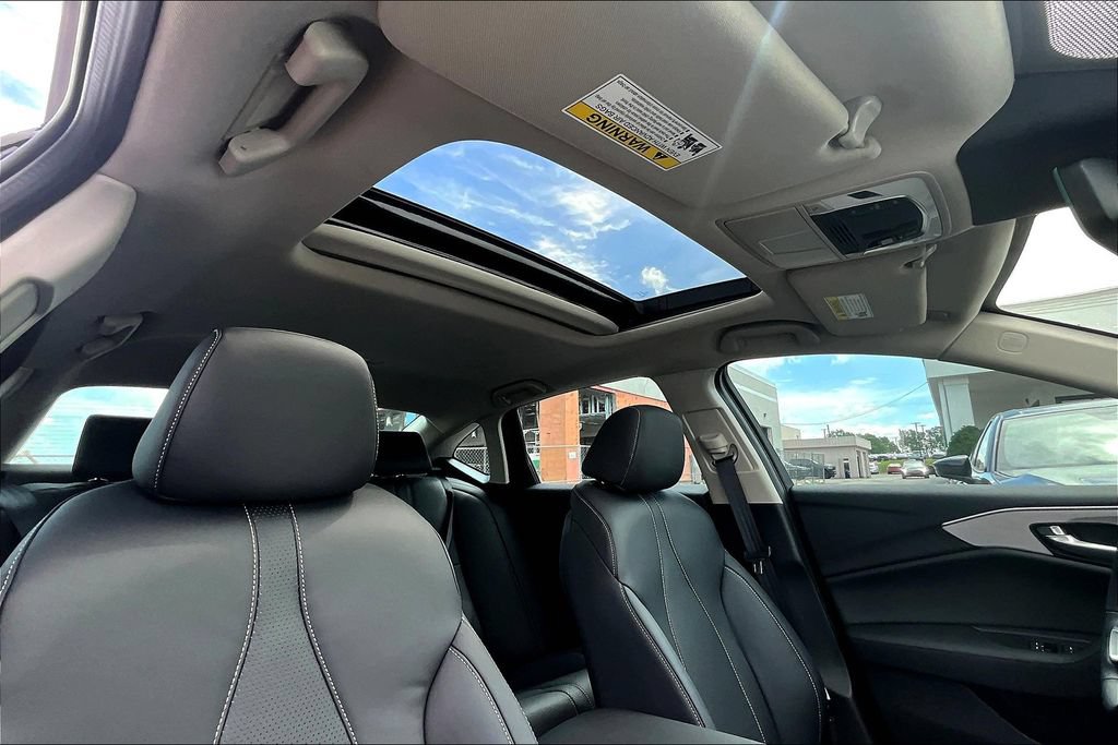 Used 2025 Acura TLX w/ Technology Package FWD image 22
