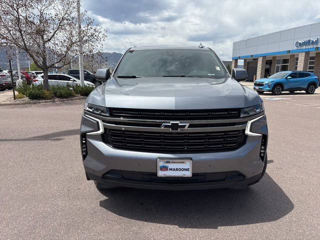 Used 2022 Chevrolet Tahoe RST w/ Luxury Package AWD/4WD image 2