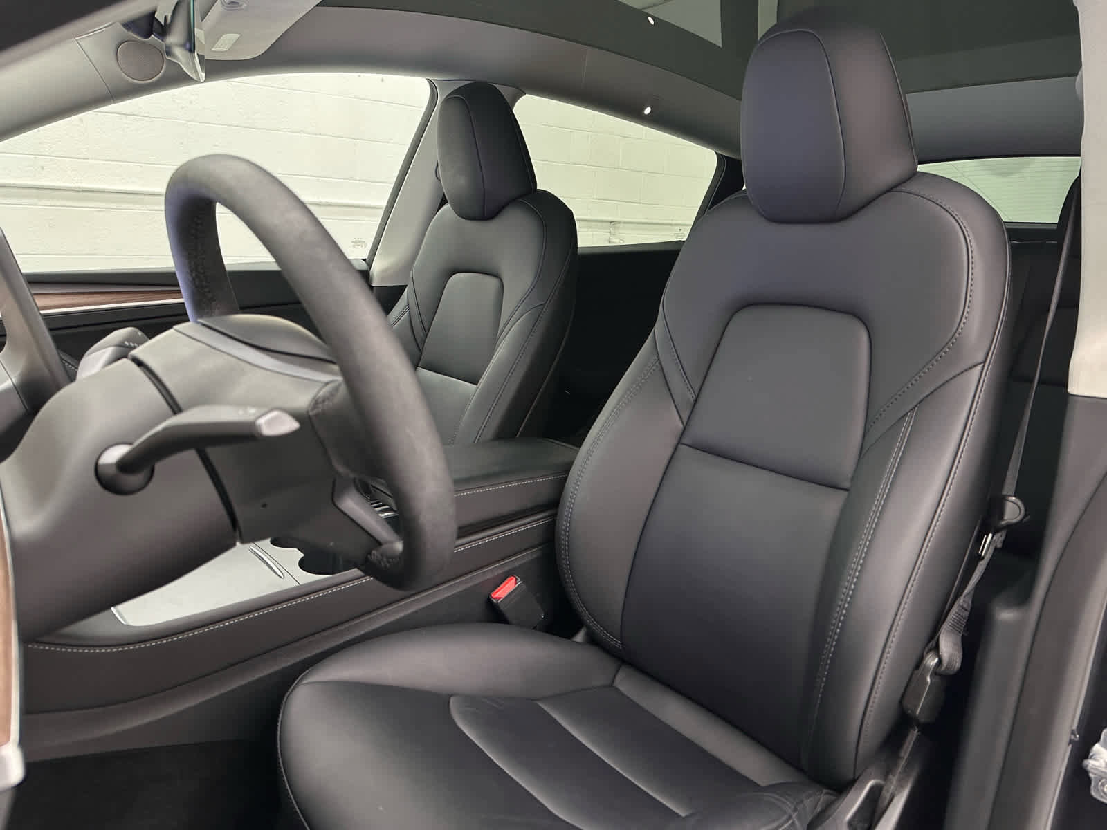 Used 2024 Tesla Model Y Long Range image 13