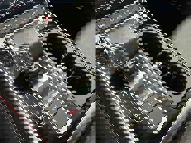 Used 2024 Audi Q7 3.0T Premium Plus image 25