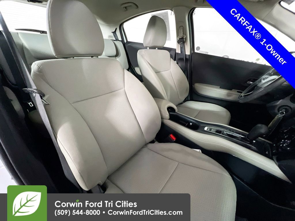 Used 2022 Honda HR-V LX image 17